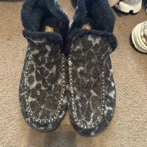 Cozy Black and Gray hey dude Slippers
